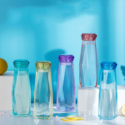 De transparante Flessen van het Glas Drinkwater, de Fles van Glassporten met Diamantdeksel leverancier