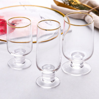 De gouden Glazen van de Rand Zilveren Met de hand gemaakte Wijn, de Uitstekende Fluiten van Huwelijkschampagne leverancier